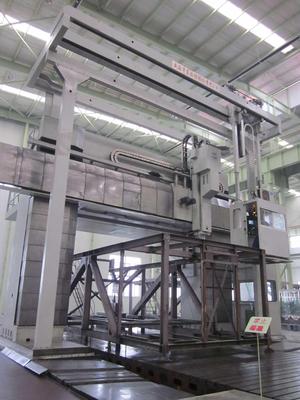 数控动梁双龙门移动式镗铣床